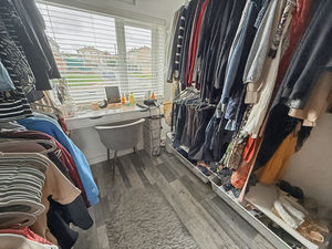 Photo 16- click for photo gallery